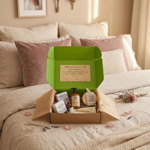 Mother Earth & Me | Sustainable Sanctuary Gift Box